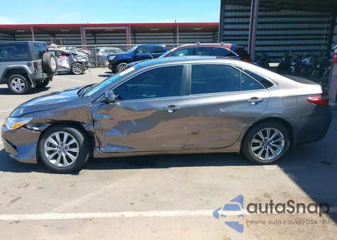 2017 Toyota Camry Xle V6 из США, поврежденный, VIN 4T1BK1FK8HU584942